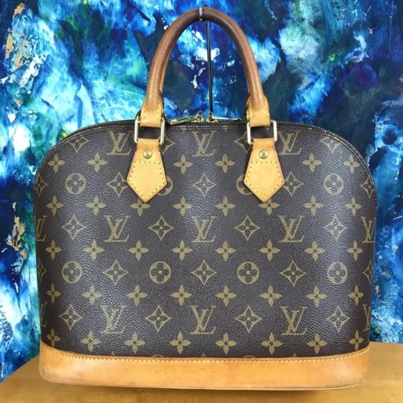 Meet your Posher, @MissPureLife - Picture 2 of 8